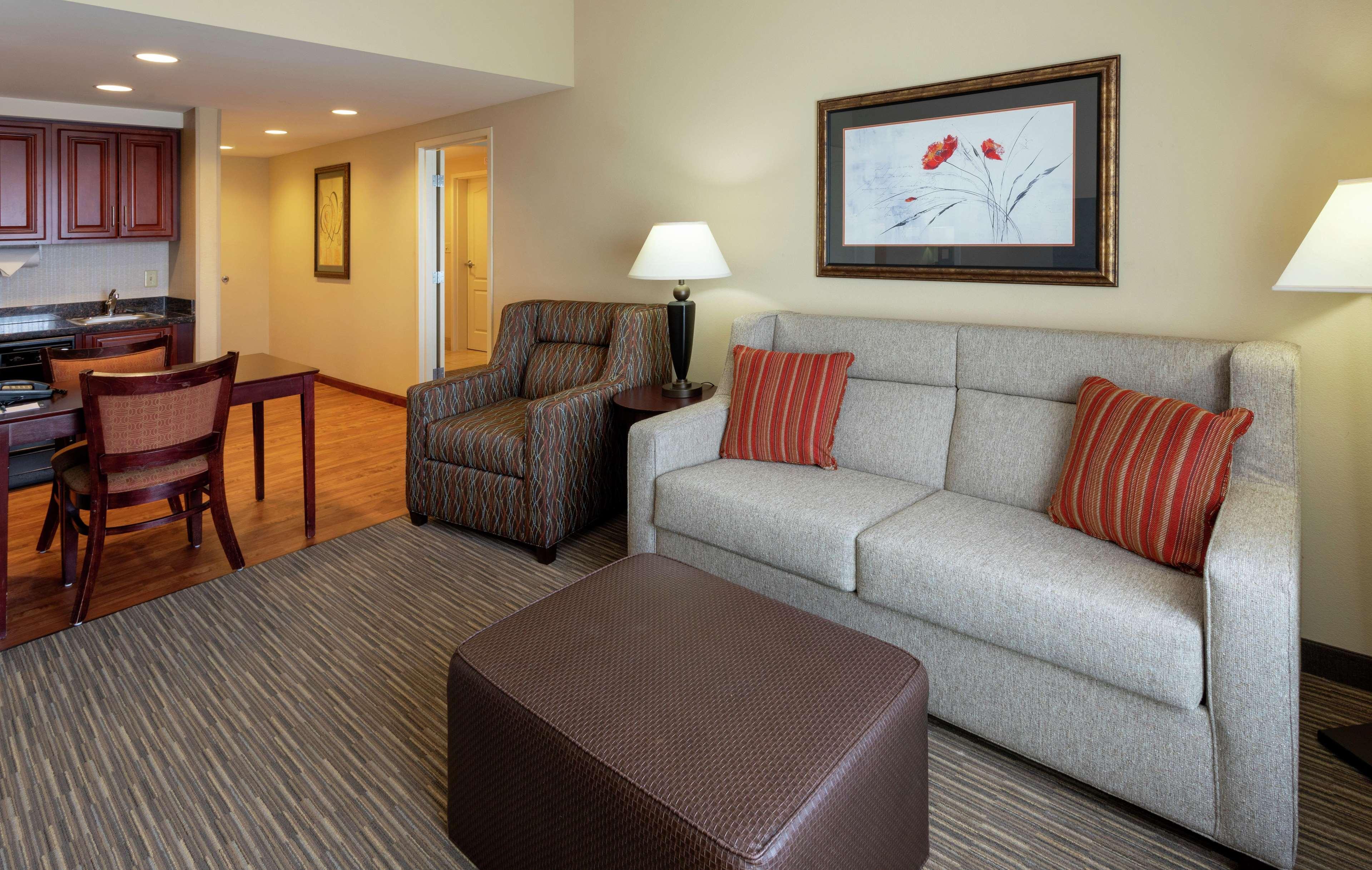 Homewood Suites New Brighton Exterior photo